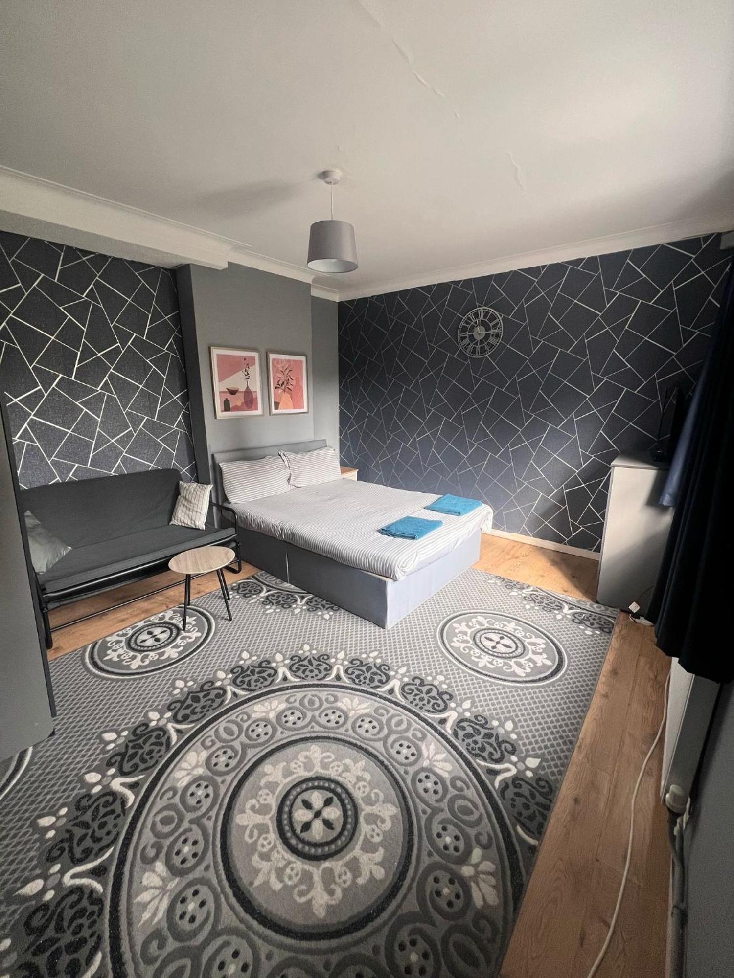 Quarto em Acomodações Particulares Colebert Avenue *